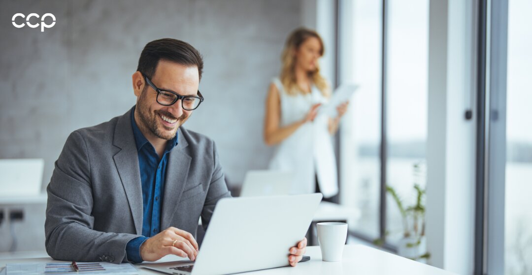 Zwischen Innovation und Kontrolle: KI, SaaS und Software Governance in der Praxis