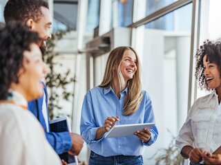 Ganzheitliche Services für Transparenz, Compliance und Effizienz im gesamten Software‑Lifecycle